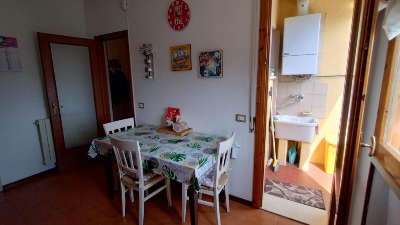 Apartamento La Casa Dei Viaggiatori - Viareggio - Posto Auto Gratuito Exterior foto