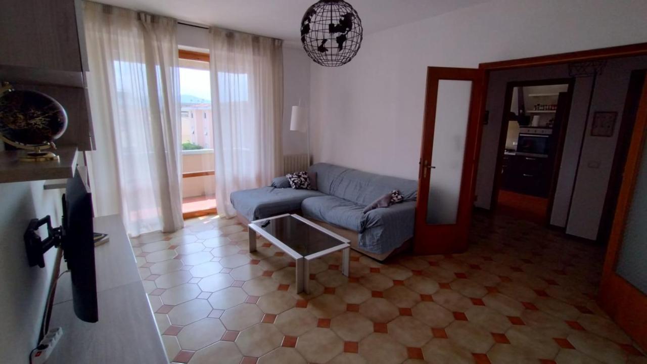 Apartamento La Casa Dei Viaggiatori - Viareggio - Posto Auto Gratuito Exterior foto